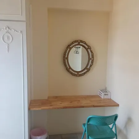 Auberge de jeunesse Nex *
