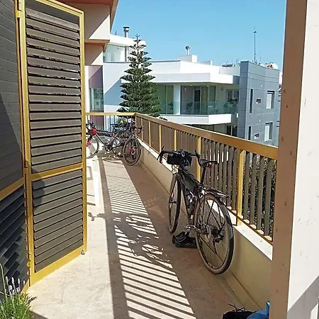 Nex * Nikosia